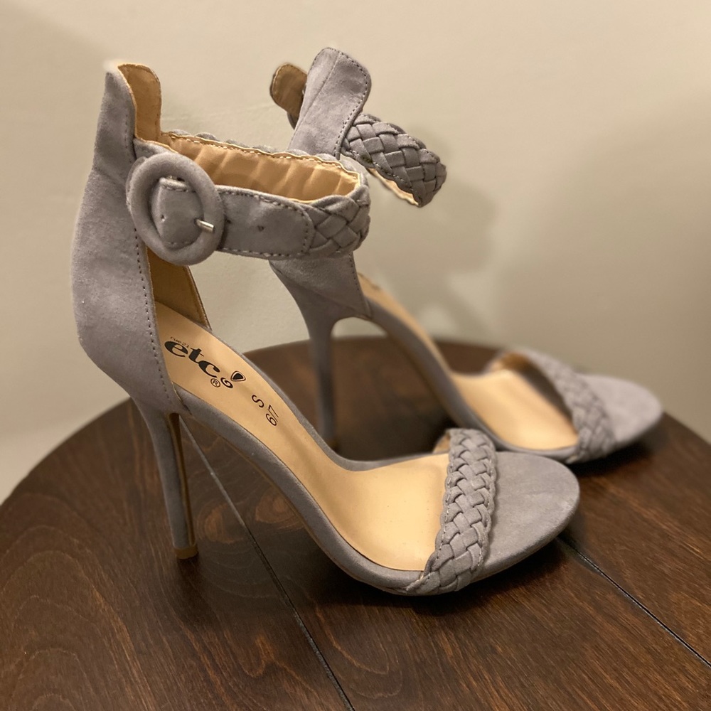 Brand New - Gray Heels